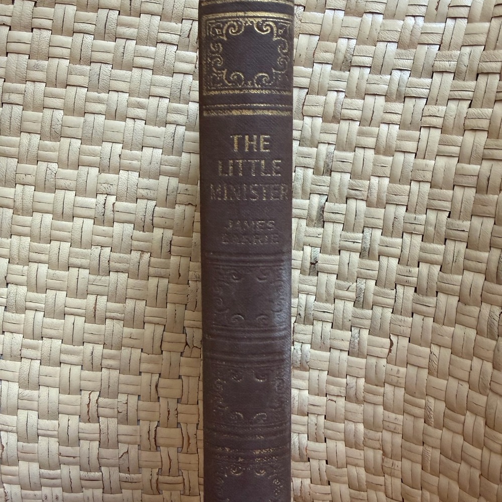 Classic Book The Little Minister Brown Hardcover Book VTG - Picture 2 of 3